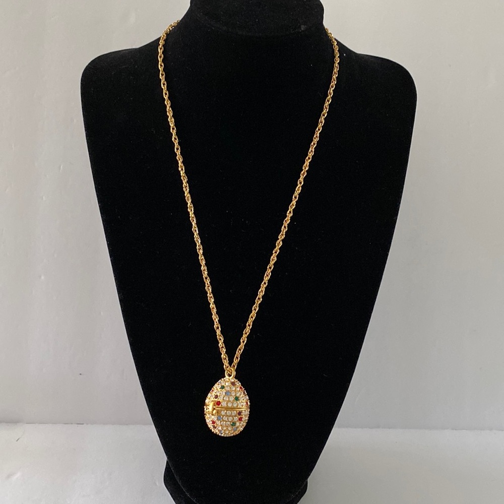 Vintage clock necklace. N17